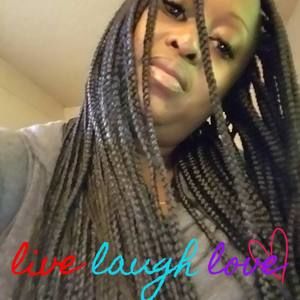 Meet your Posher, Yvonne